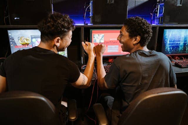 how-to-become-a-professional-gamer-and-get-paid